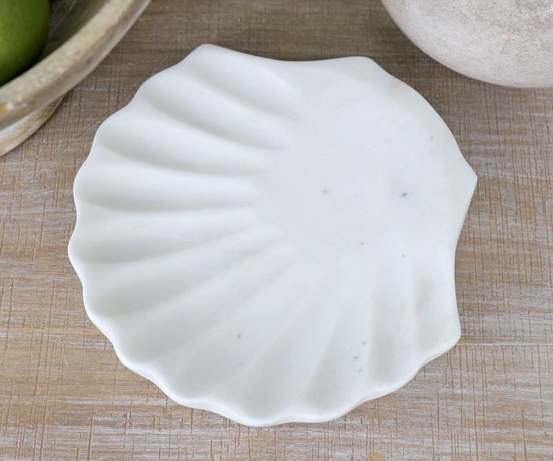 Noumea White Marble Scallop Dish