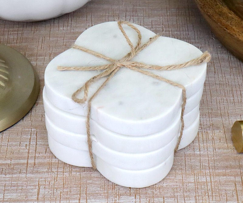 Set 4 Fleuron White Marble Coasters