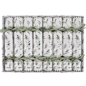 Set 8 Evergreen Christmas Crackers