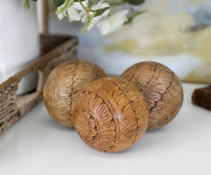 Juanita Carved Deco Ball