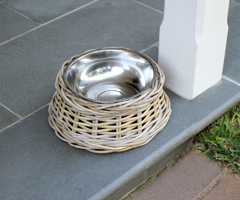 Boston Rattan Dog Bowl - Large