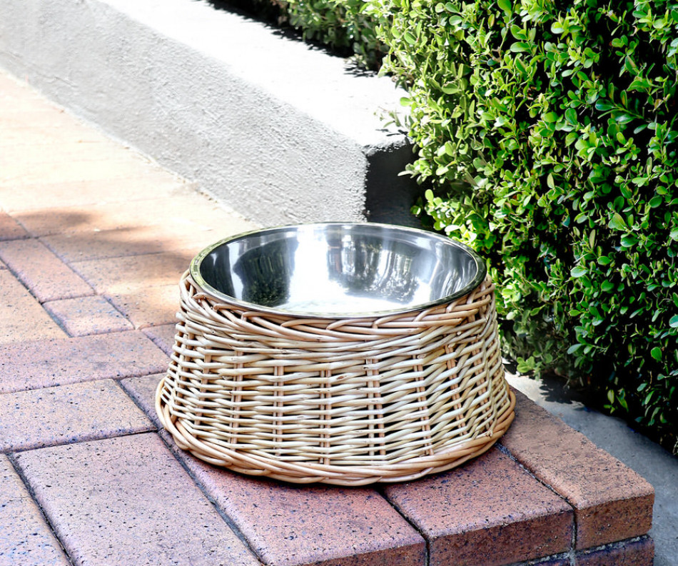 Carter Wicker Dog Bowl