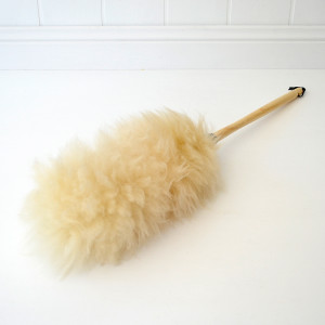 Lambswool Duster Deluxe - 60cm, a practical household cleaning accessory