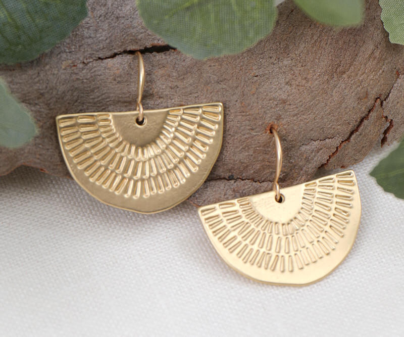 Latakia Gold Fan Earrings