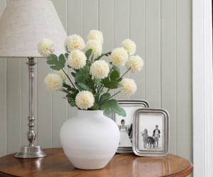 Set 5 Cream Kiku Chrysanthemum Stems