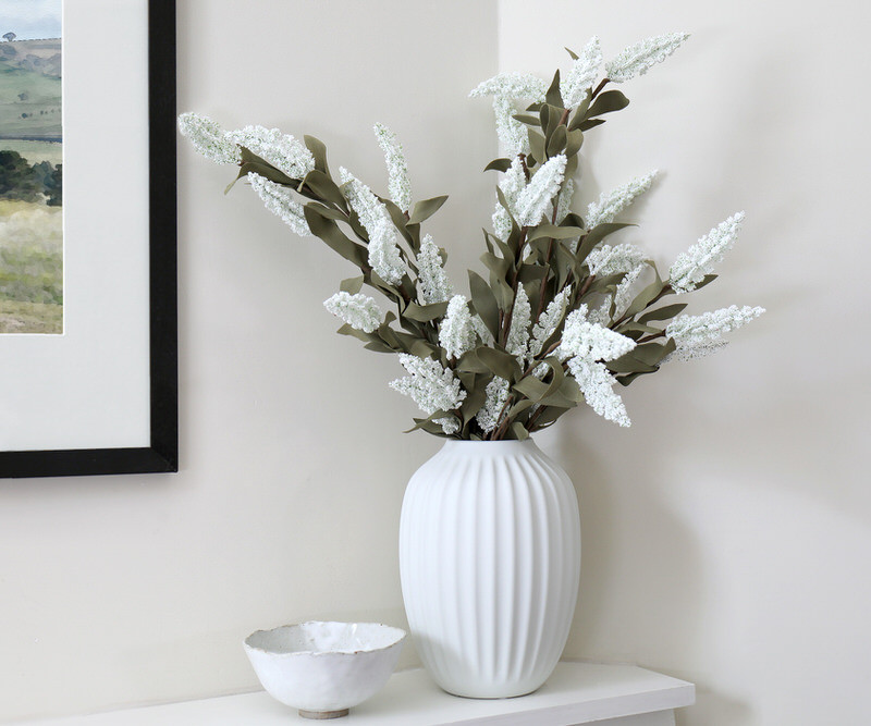 Christa White Spear Flower Stem