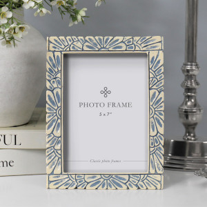 Portofino Blue & Cream Photo Frame 5x7", a decorative picture frame suited to shelf, tabletop or wall presentation