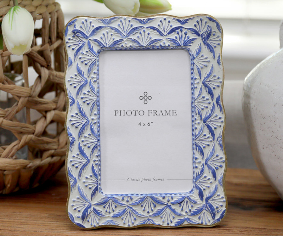 Amelie Blue & White Photo Frame 4x6"