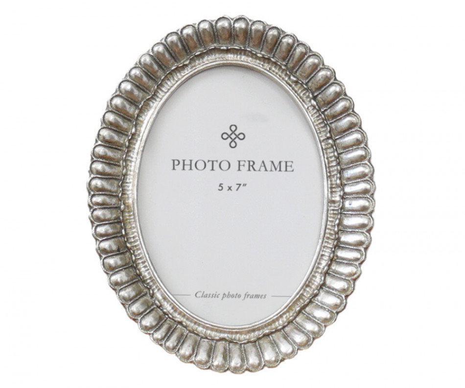 Highgrove Oval Fan Photo Frame Large