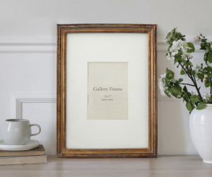 Hanover Antique Gold Gallery Picture Frame - 5x7