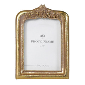 Clarissa Gold Arch Photo Frame 2x3", designed to display a favourite photograph or small artwork