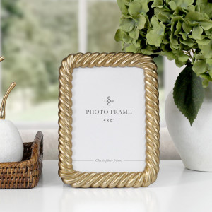 Belgrave Gold Rope Photo Frame 5x7", designed to display a favourite photograph or small artwork