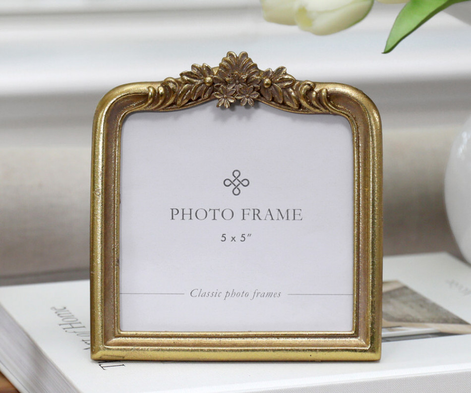 Clarissa Gold Arch Photo Frame 5x5"