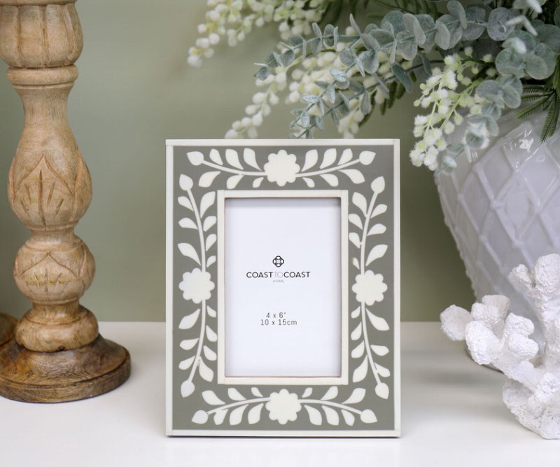 Hepburn Sage Green Photo Frame 6x4