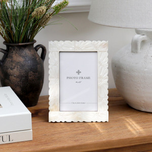 Camille Ivory Carved Photo Frame 4x6