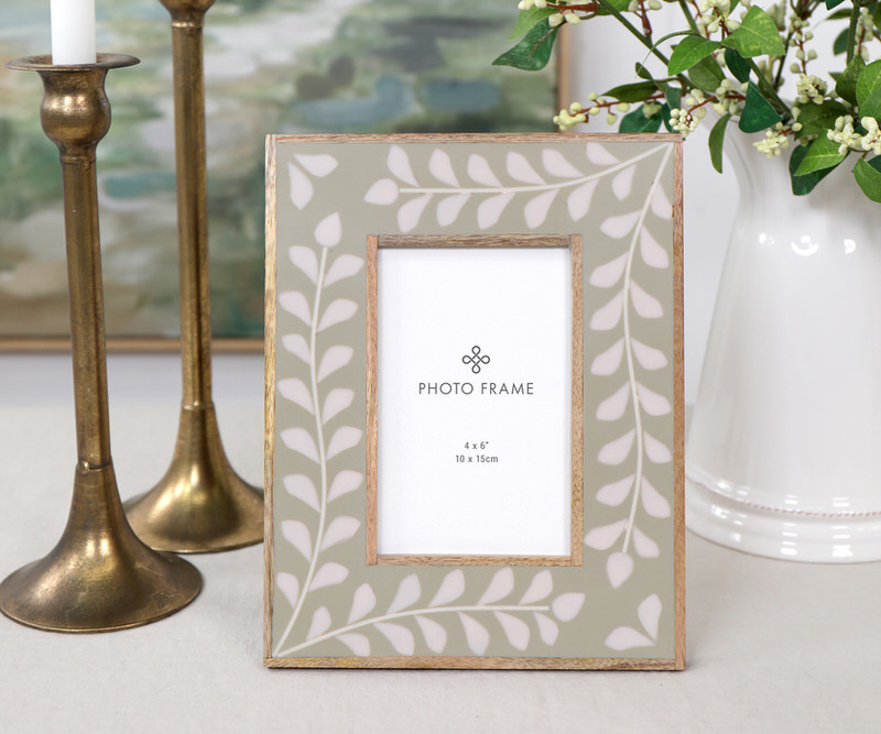 Aspen Sage Leaf Inlay Photo Frame - 4x6