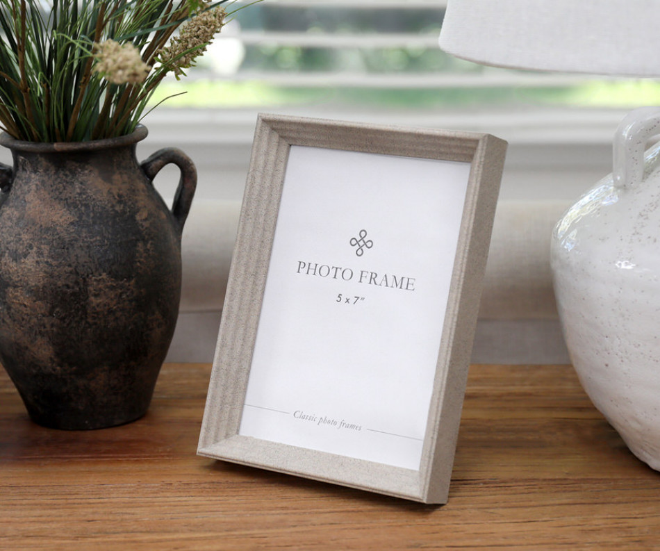 Sandstone Ridged Photo Frame 5x7