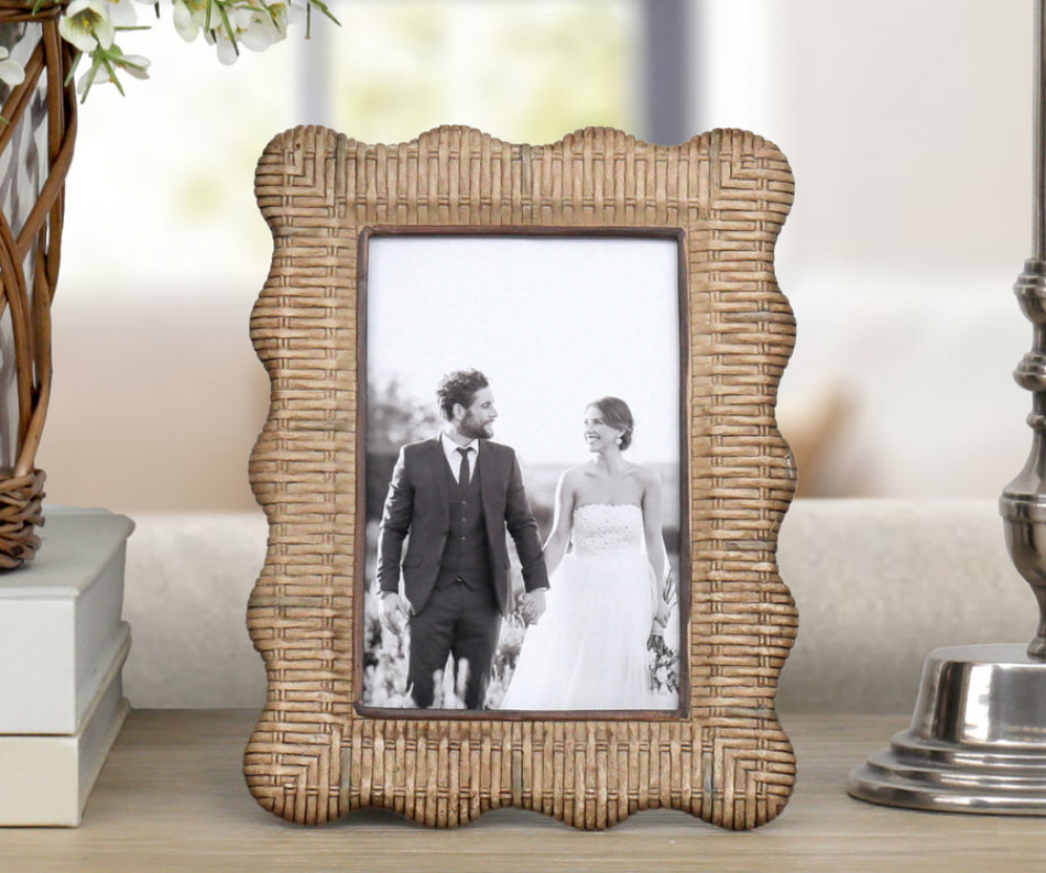 Penfold Rattan Wave Photo Frame 4x6