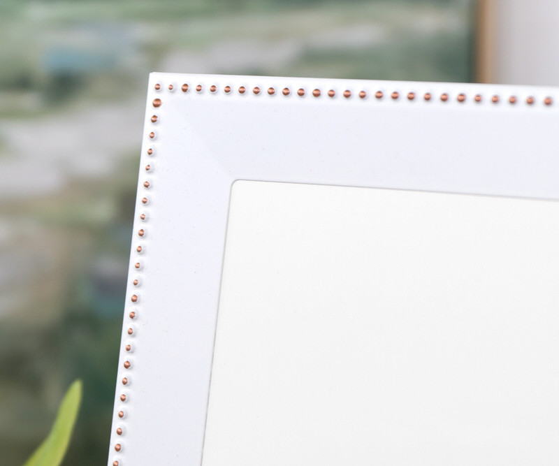 Lucinda White Photo Frame - 8x10