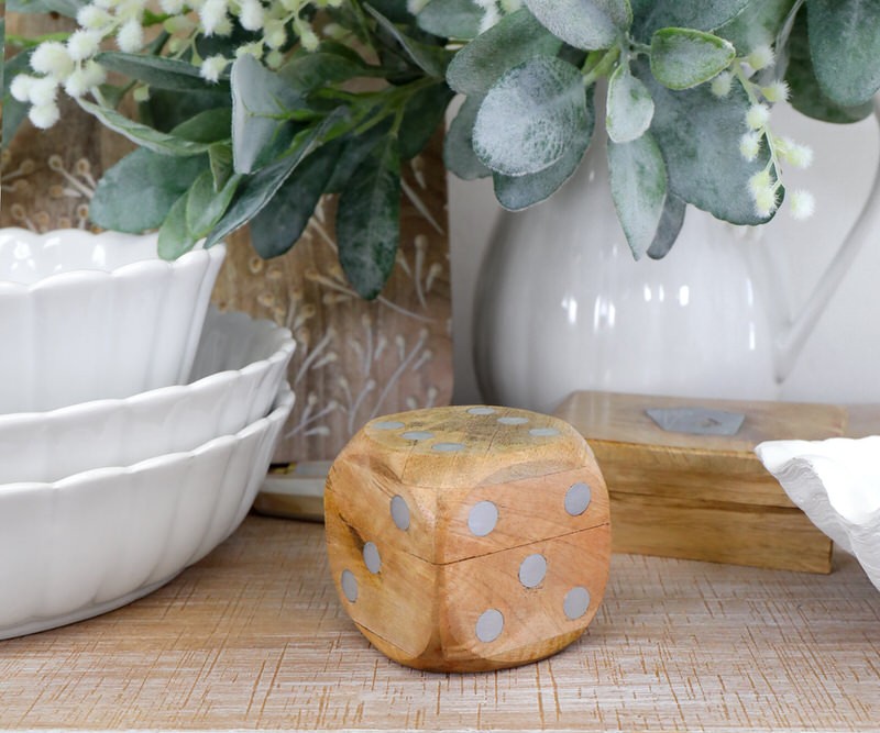 Bradfield Dice Box Game Set 5 Dice