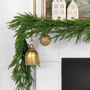 Alpine Spruce Christmas Garland 182cm