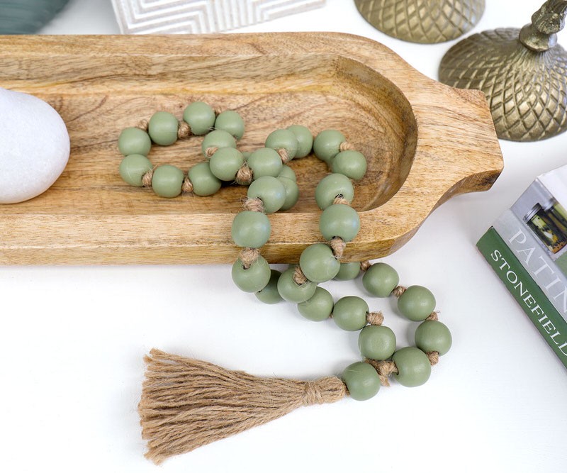 Green beads for store jewelry making