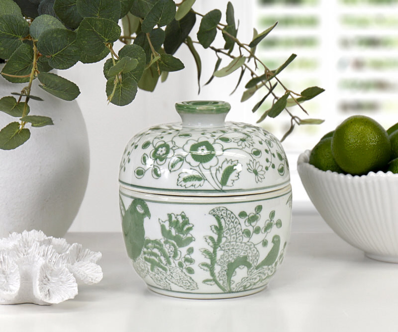 Montclair Parrots Green & White Ginger Jar