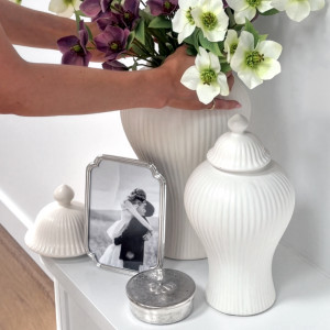 Small Valmont White Ginger Jar, highlighting the product's distinctive form and defining design