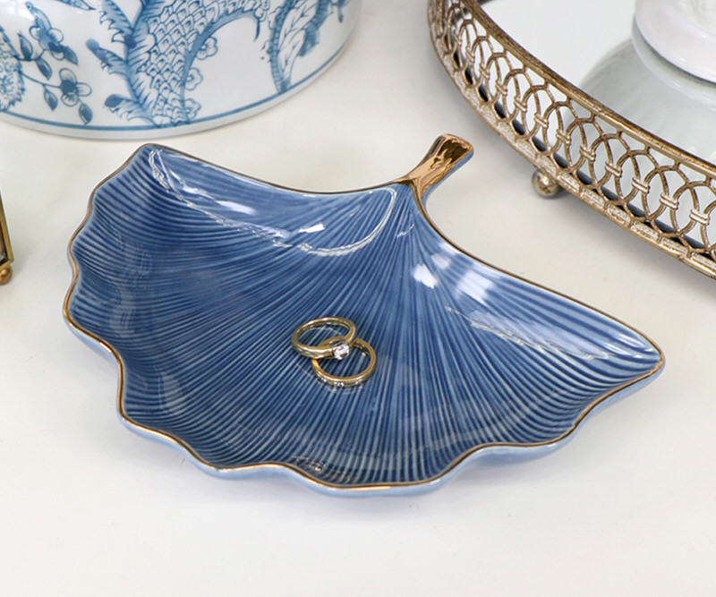 Small Gingko Leaf Plate - Cornflower Blue