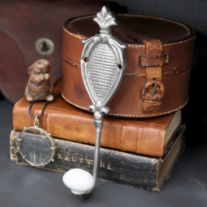 Contessa Silver Wall Hook, decorative tableware