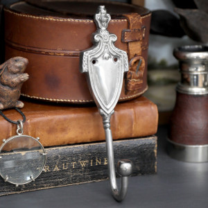 Valloire Silver Wall Hook, a functional household accessory for display or organisation
