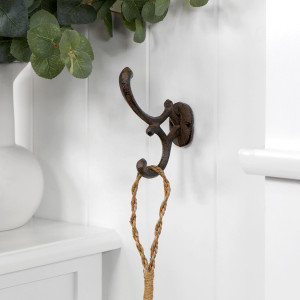 Kingston Cast Iron Double Wall Hook, a functional household accessory for display or organisation