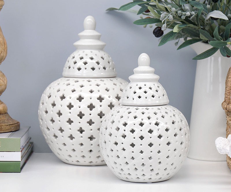 Chatham Lace White Ginger Jar - Small