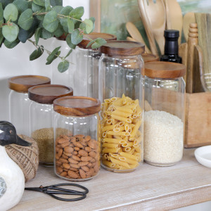 Tall Palmer Glass Jar 1.3L, a drinkware piece designed for serving beverages at the table