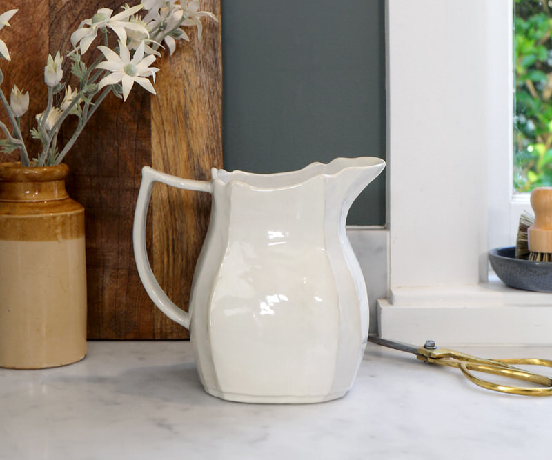 Elgarth White Jug