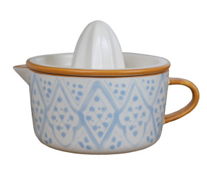 Front view of the Rosecroft ceramic juicer with reamer, handle and pouring spout
