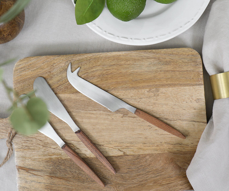 Argyle Cheese Knife - Wood Handle