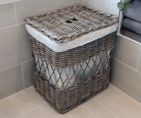 Como Diamond Weave Laundry Hamper