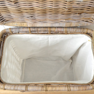 Porto Laundry Basket - Tall Storage Basket with Lid, a practical basket for organising household items or creating a display