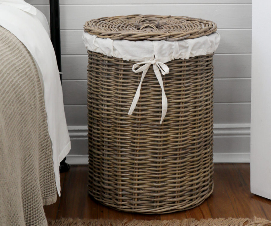 Provence Round Rattan Laundry Basket with Lid - Large