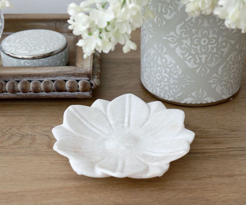 Marble Lotus Flower Dish Small