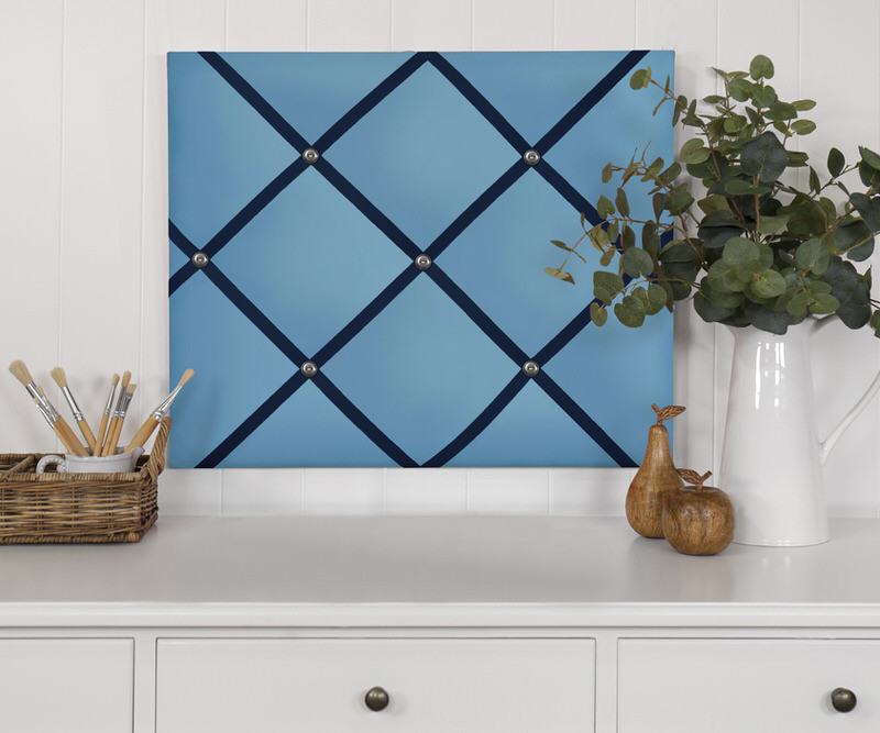 Bold Blue Ribbon Memo Board