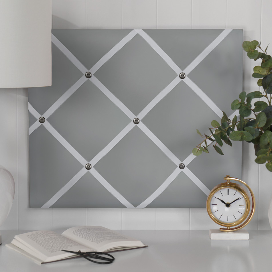 Sparkling Silver Ribbon Memo Board with crossed ribbons and decorative buttons