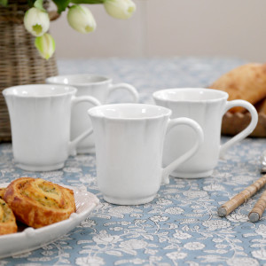 Set 4 Vienna Mugs, a practical vessel for drinks with decorative tabletop appeal