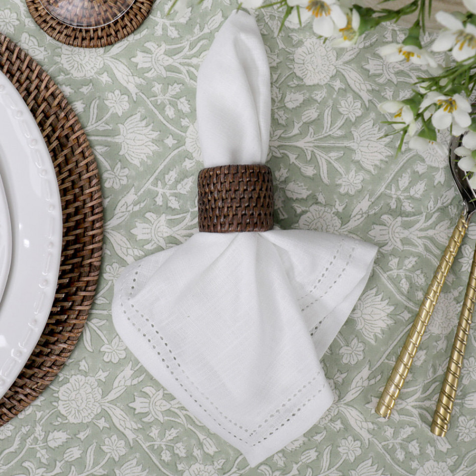 Set 4 Foxton White Napkins, a textile accent for dining or kitchen use