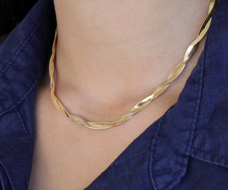 Zoya Gold Twist Snake Chain Necklace