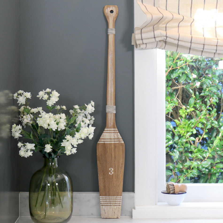 Regatta Rowing Oar No. 3 - White Stripes, decorative home accessory