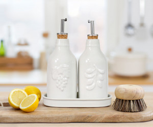 Set 2 Cucina Oil & Vinegar Bottles