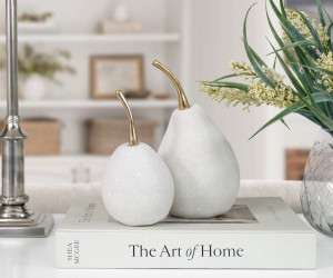 Large Lustre Marble Pear