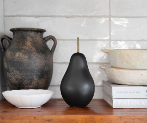 Anjou Black Ceramic Pear
